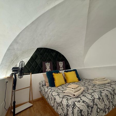 Cammileddi Mini Suite Catánia Buitenkant foto